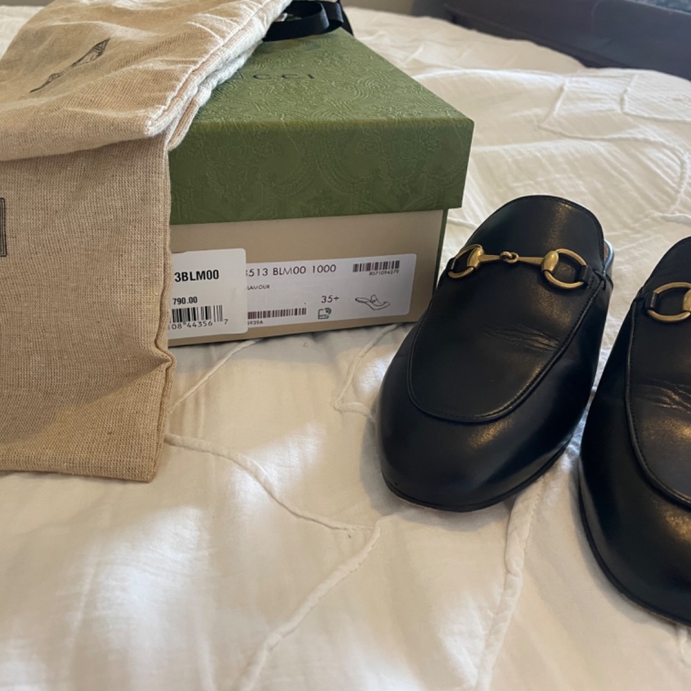 Gucci Princeton Black Leather Horsebit Loafers with Gold Hardware - Picture 3 of 6